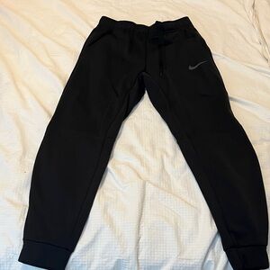 Nike women’s Black Sweatpants